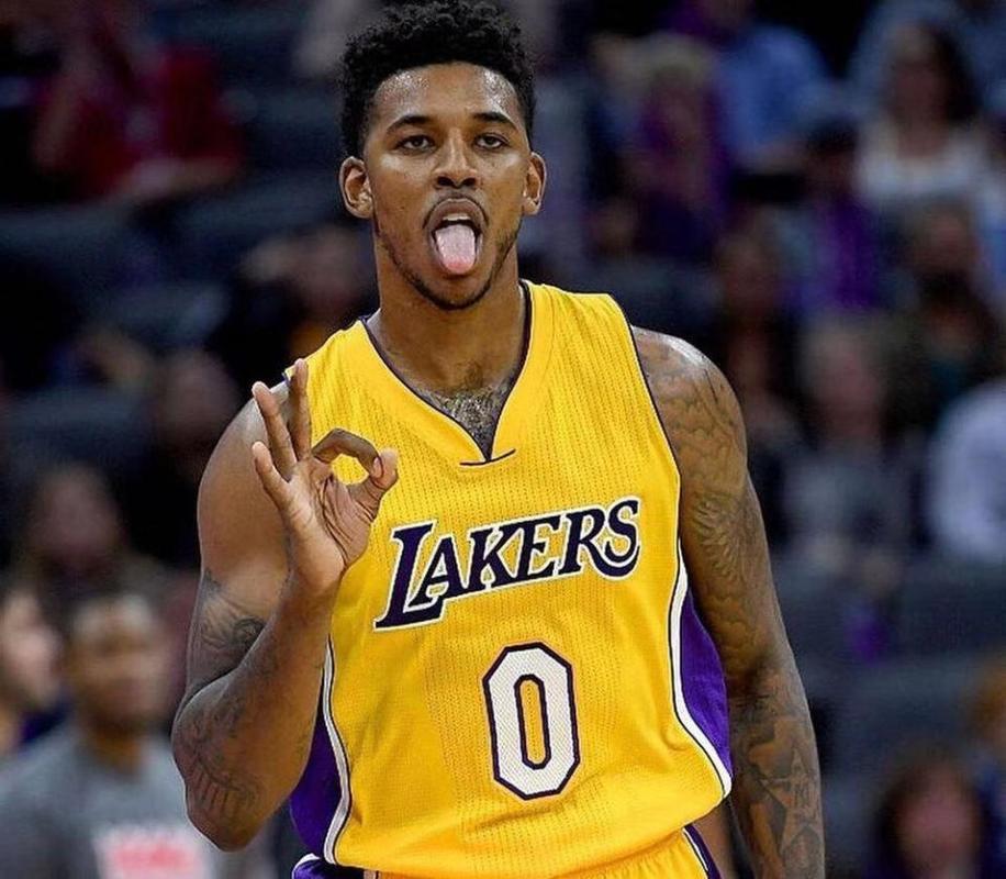 引援与战术 引援与战术