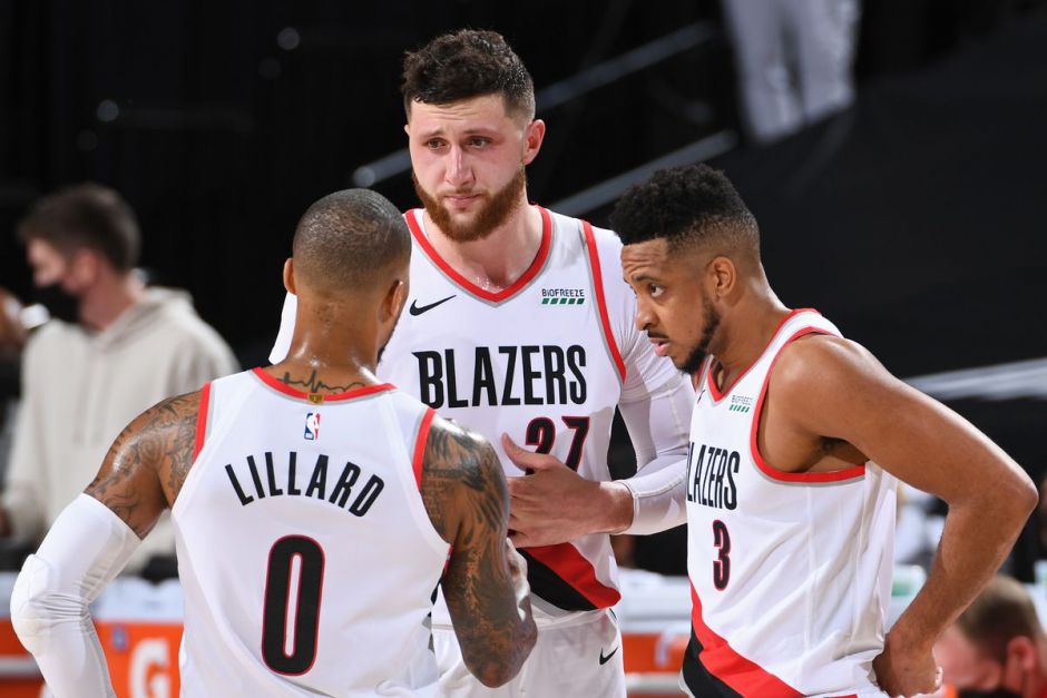 义的看牌动 义的看牌动