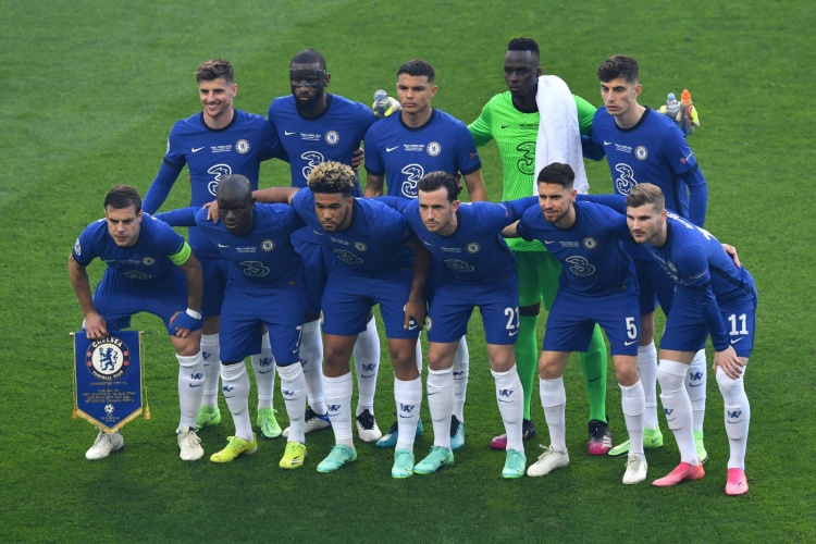 不只是姿态 不只是姿态