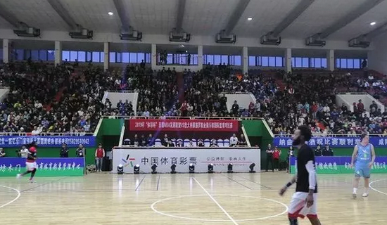 手递手配合 手递手配合