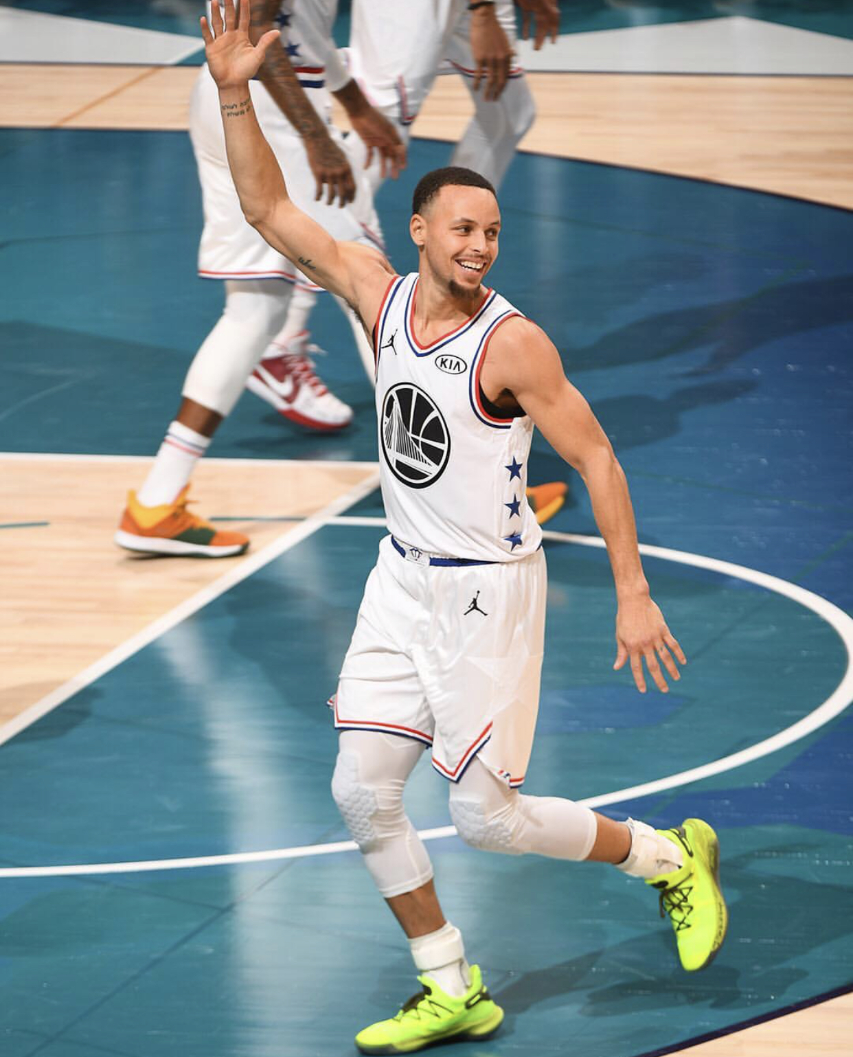 冷门频发 冷门频发